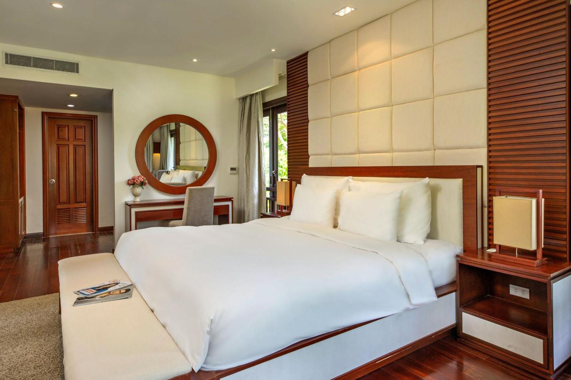 Abogo Resort Villas Luxury Дананг Екстериор снимка
